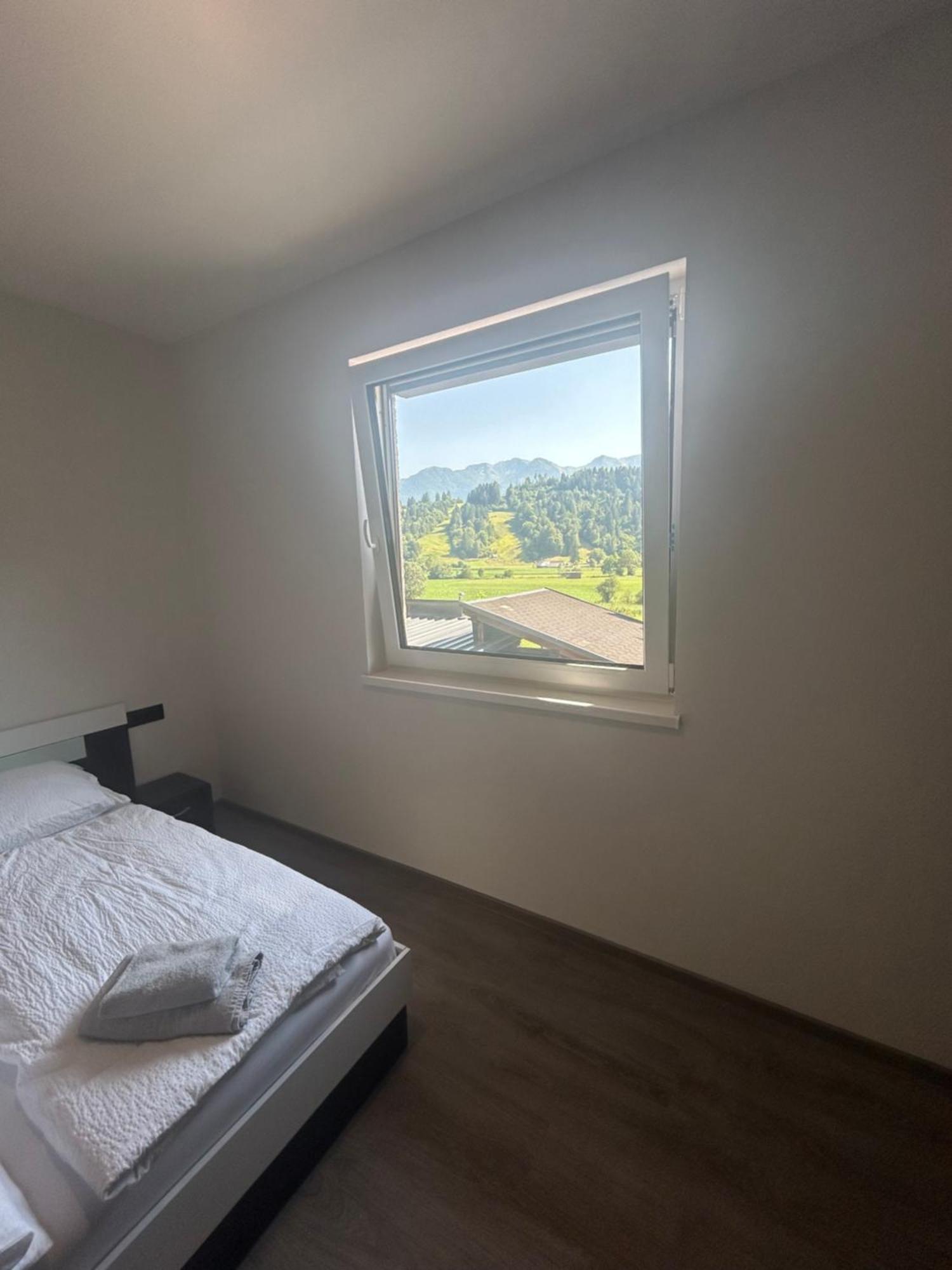Ema Apartament